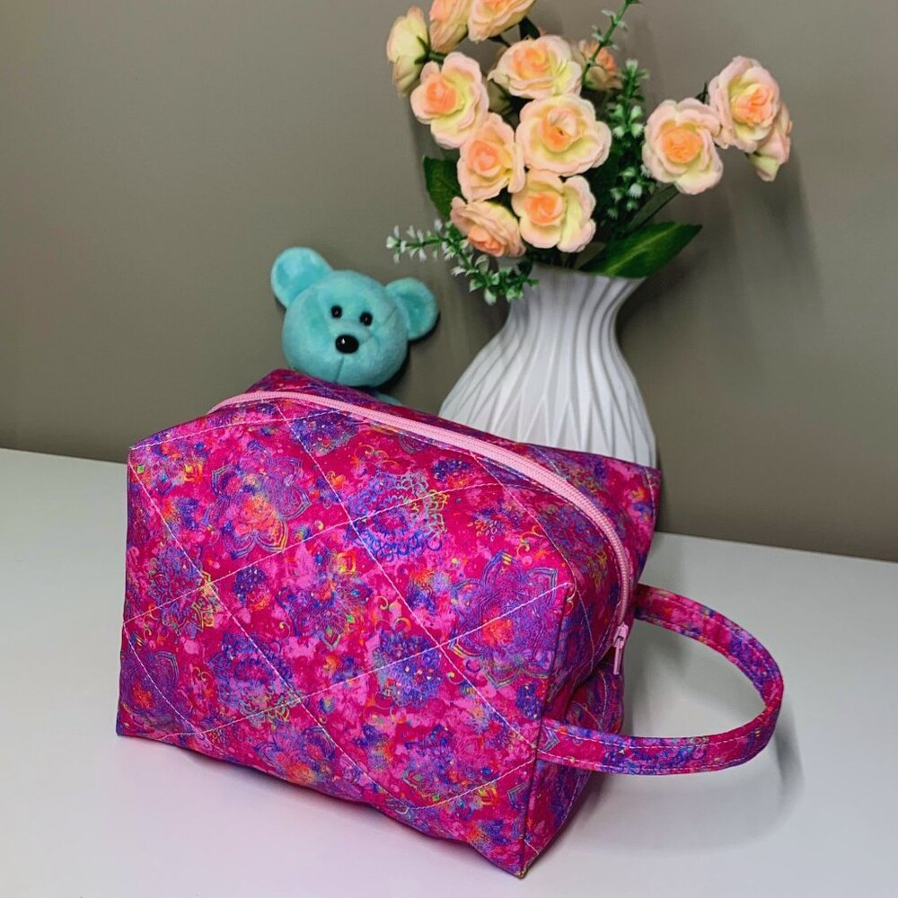 Pouch Bag - Picture 3 of 4